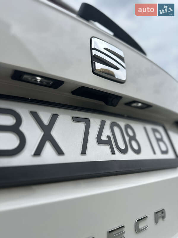 Внедорожник / Кроссовер SEAT Ateca 2019 в Староконстантинове