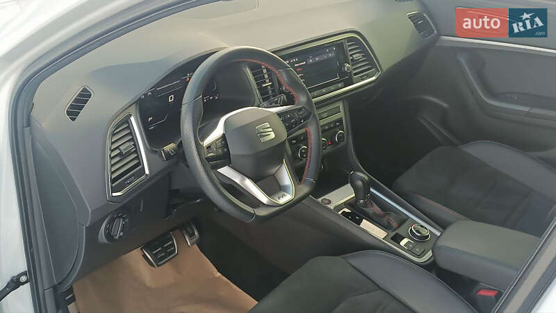 Внедорожник / Кроссовер SEAT Ateca 2023 в Днепре