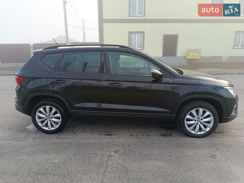 Внедорожник / Кроссовер SEAT Ateca 2017 в Киеве