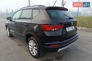 Внедорожник / Кроссовер SEAT Ateca 2017 в Киеве
