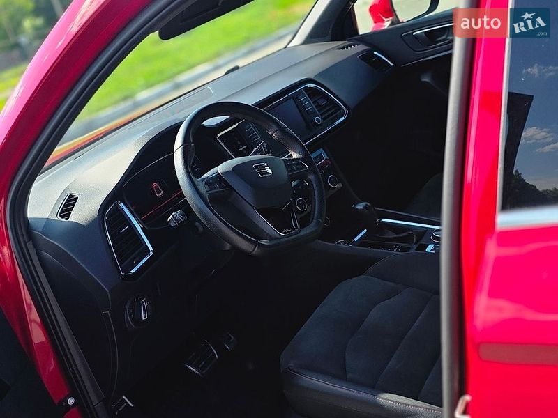 Позашляховик / Кросовер SEAT Ateca 2019 в Харкові