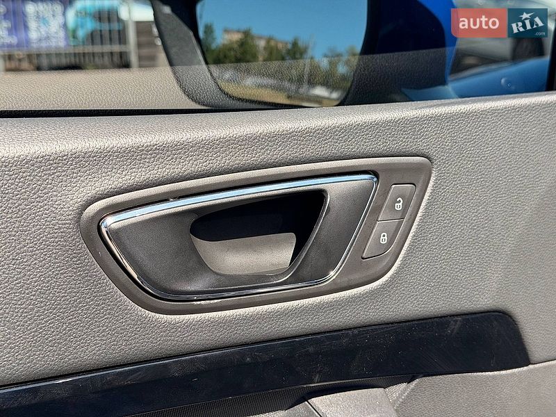 Внедорожник / Кроссовер SEAT Ateca 2019 в Кривом Роге