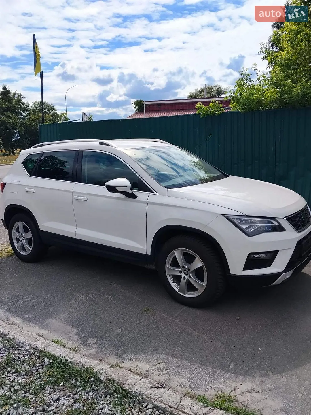 SEAT Ateca 2020 VIN VSSZZZ5FZL6576407 фото оголошення 2 з 5
