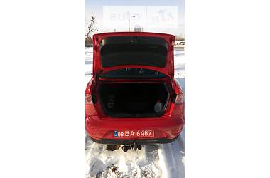 Седан SEAT Cordoba 2006 в Киеве