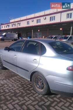 Седан SEAT Cordoba 2006 в 