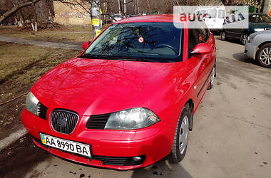 Седан SEAT Cordoba 2005 в Киеве