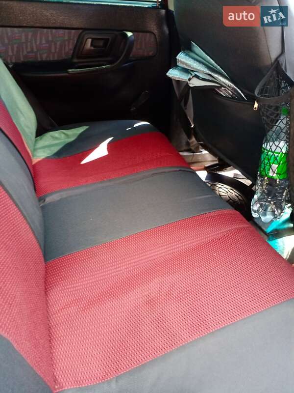 Седан SEAT Cordoba 1997 в Кривом Роге