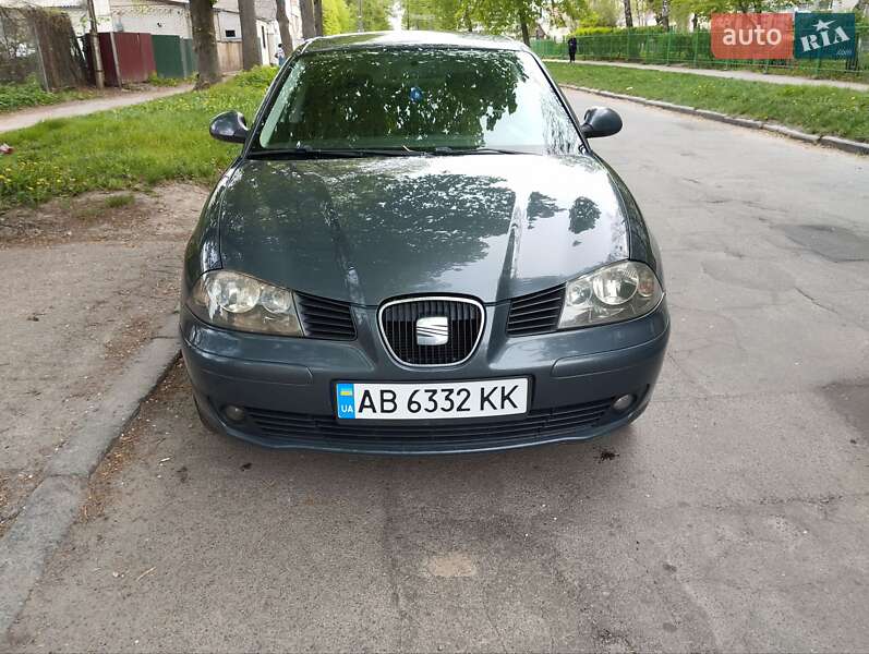Седан SEAT Cordoba 2007 в Виннице