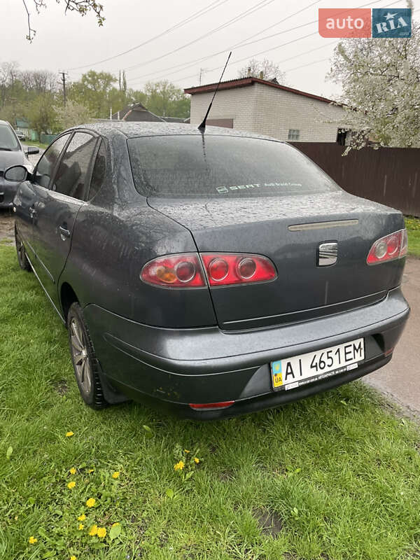 Седан SEAT Cordoba 2008 в Березане