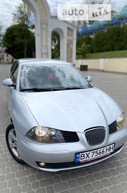 Седан SEAT Cordoba 2007 в Остроге