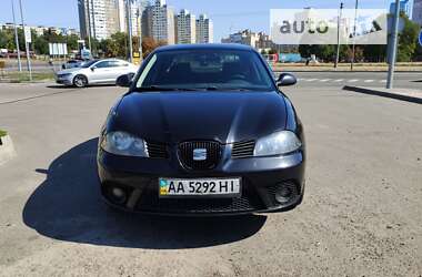 Седан SEAT Cordoba 2007 в Киеве