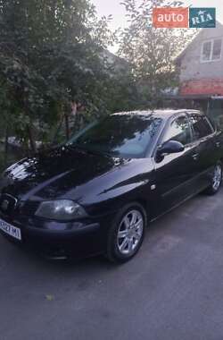 Седан SEAT Cordoba 2006 в Львове