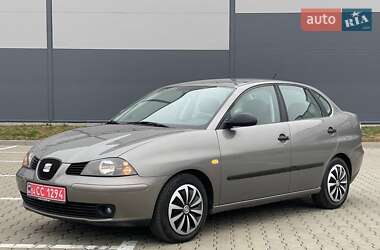 Седан SEAT Cordoba 2005 в Івано-Франківську