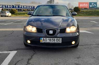 Седан SEAT Cordoba 2007 в Ужгороде