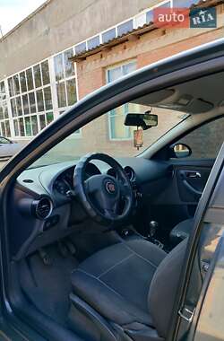 Седан SEAT Cordoba 2007 в 