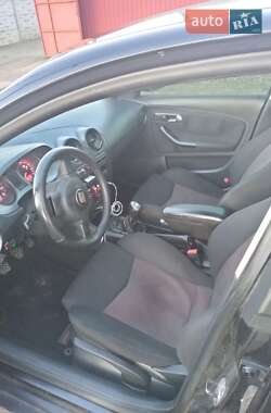 Седан SEAT Cordoba 2007 в 