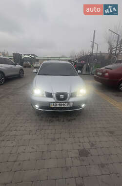 Седан SEAT Cordoba 2008 в 