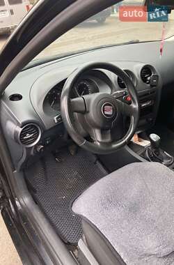 Седан SEAT Cordoba 2008 в 