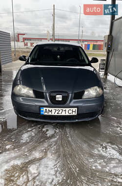 Седан SEAT Cordoba 2006 в Житомире