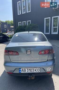 Седан SEAT Cordoba 2007 в 