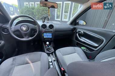 Седан SEAT Cordoba 2007 в 