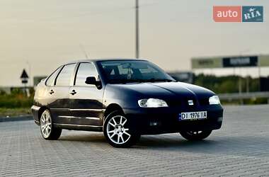 Седан SEAT Cordoba 2001 в 