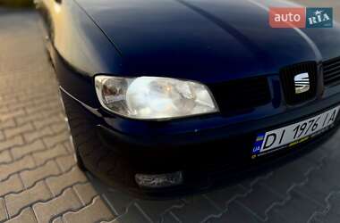 Седан SEAT Cordoba 2001 в 