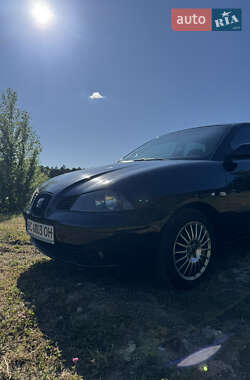 Седан SEAT Cordoba 2007 в Львове