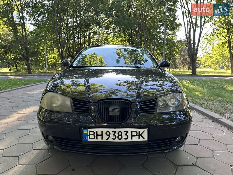 Седан SEAT Cordoba 2008 в Одессе