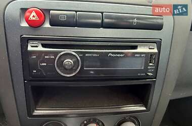 Седан SEAT Cordoba 2007 в 