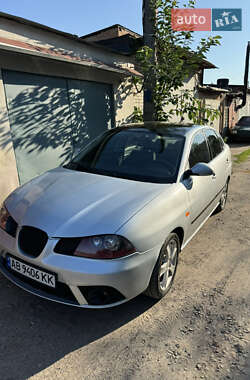 Седан SEAT Cordoba 2007 в 