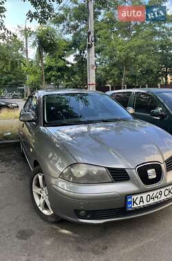 Седан SEAT Cordoba 2007 в Киеве