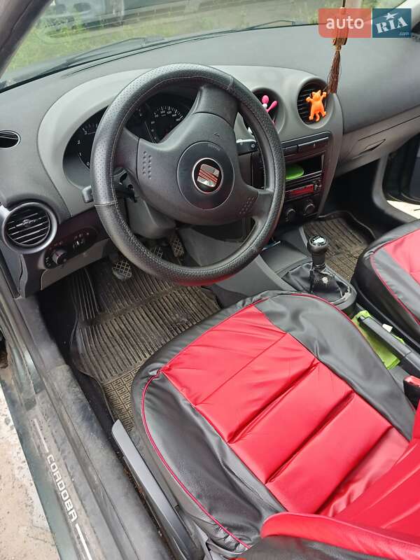 Седан SEAT Cordoba 2003 в Житомире фото 4 Седан SEAT Cordoba 2003 в Житомире