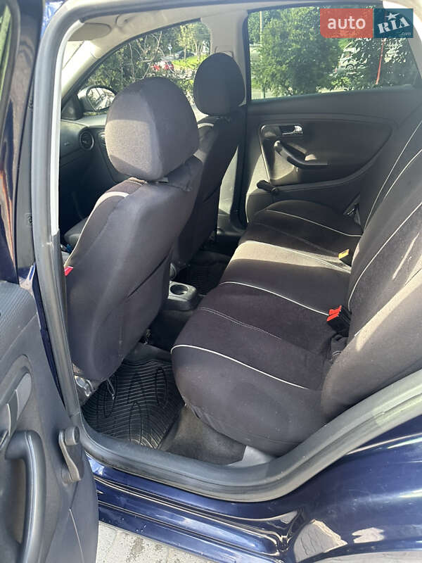 Седан SEAT Cordoba 2008 в Львове фото 9 Седан SEAT Cordoba 2008 в Львове