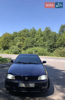 Седан SEAT Cordoba 2001 в 