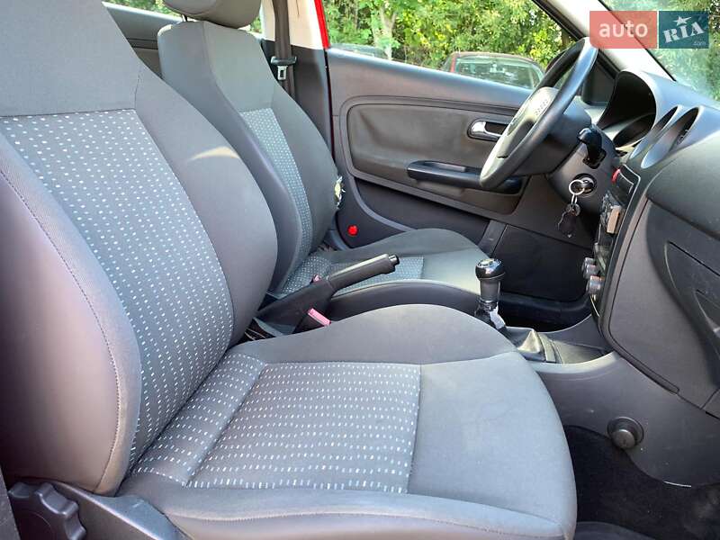 Седан SEAT Cordoba 2005 в Виннице фото 36 Седан SEAT Cordoba 2005 в Виннице