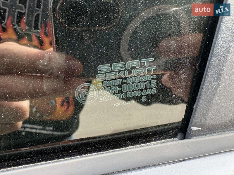 Седан SEAT Cordoba 2008 в Днепре