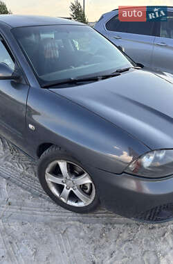 Седан SEAT Cordoba 2007 в 