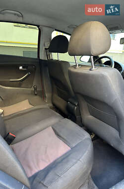 Седан SEAT Cordoba 2008 в 