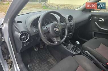 Седан SEAT Cordoba 2008 в 