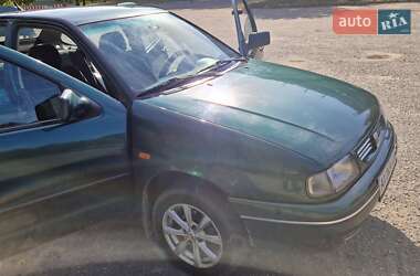 Седан SEAT Cordoba 1999 в 
