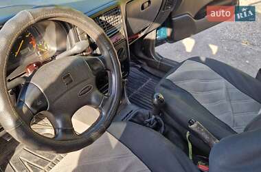 Седан SEAT Cordoba 1999 в 