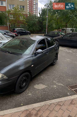 Седан SEAT Cordoba 2008 в 