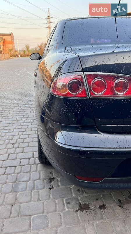 Седан SEAT Cordoba 2008 в Кривому Розі