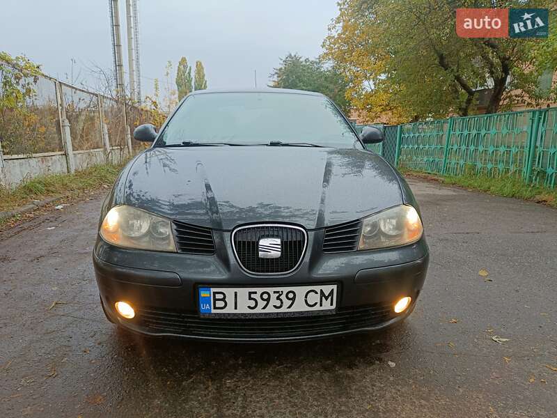 Седан SEAT Cordoba 2009 в Полтаве