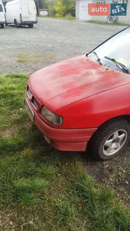 Седан SEAT Cordoba 1996 в Сваляві