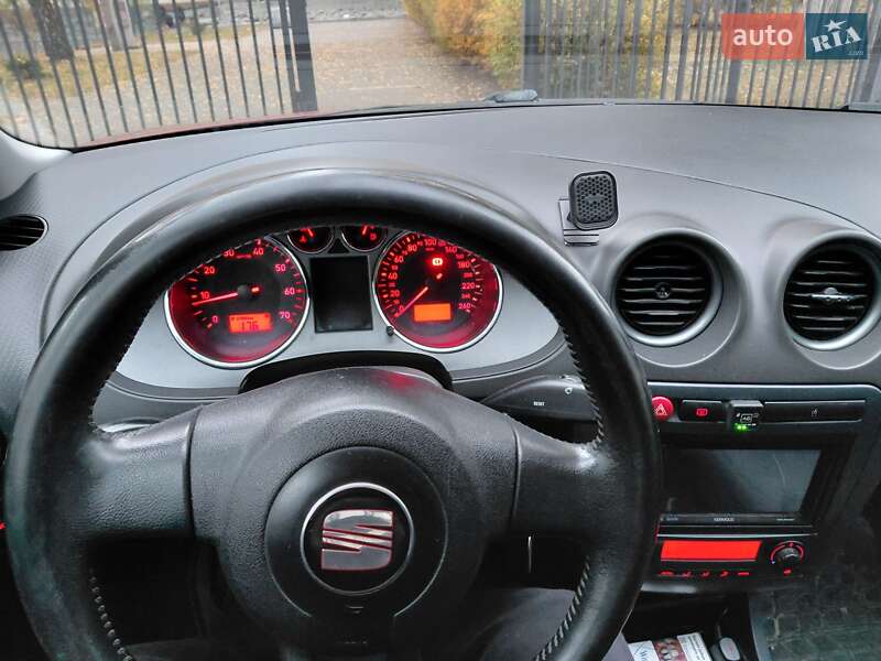 Седан SEAT Cordoba 2008 в Днепре фото 5 Седан SEAT Cordoba 2008 в Днепре