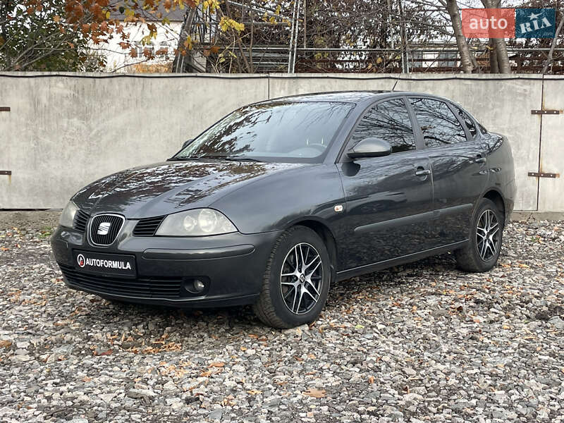 Седан SEAT Cordoba 2008 в Києві фото 5 Седан SEAT Cordoba 2008 в Києві