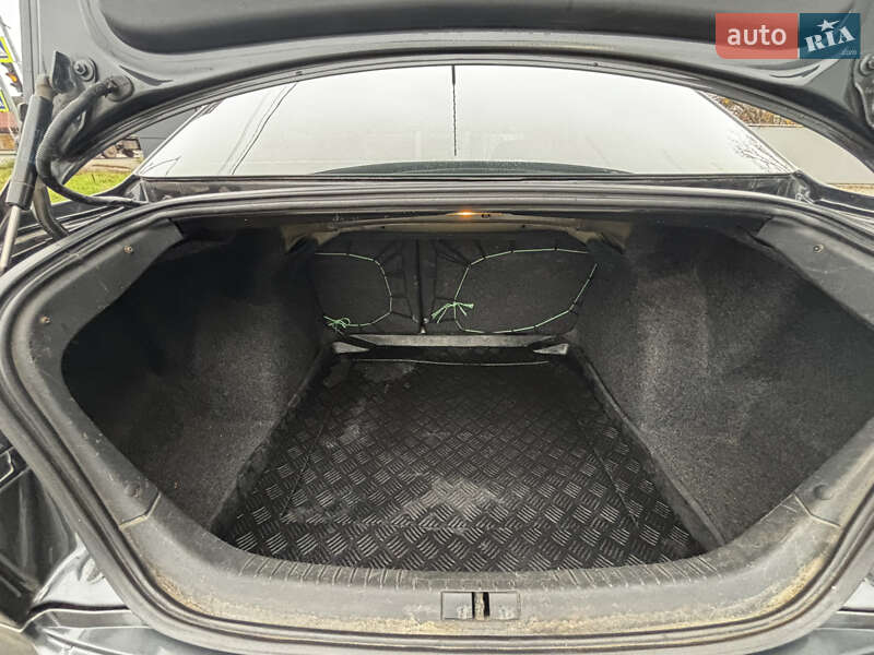 Седан SEAT Cordoba 2009 в Полтаві