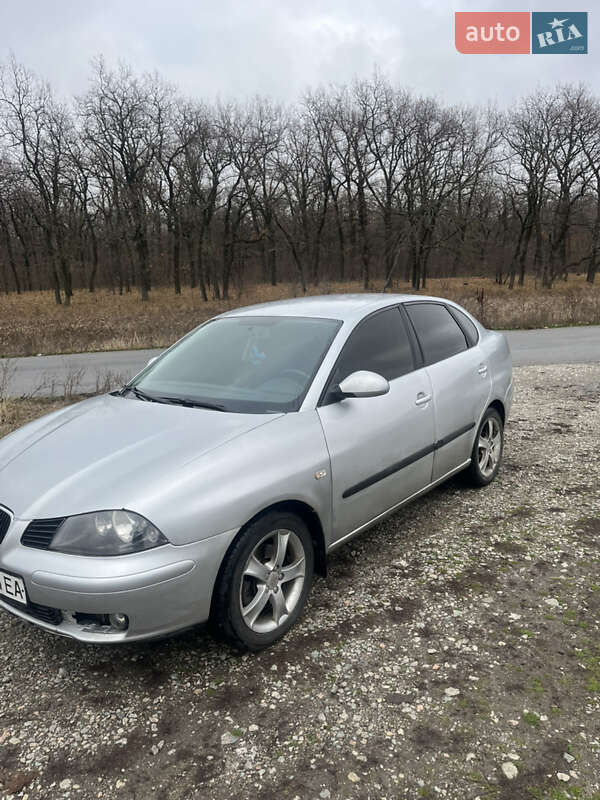 Седан SEAT Cordoba 2008 в Новомосковске фото 6 Седан SEAT Cordoba 2008 в Новомосковске